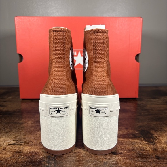 Converse Chuck 70 De Luxe Heel Hi Platform A05253C Women’s Size 5.5 Tawny Owl - Picture 5 of 9